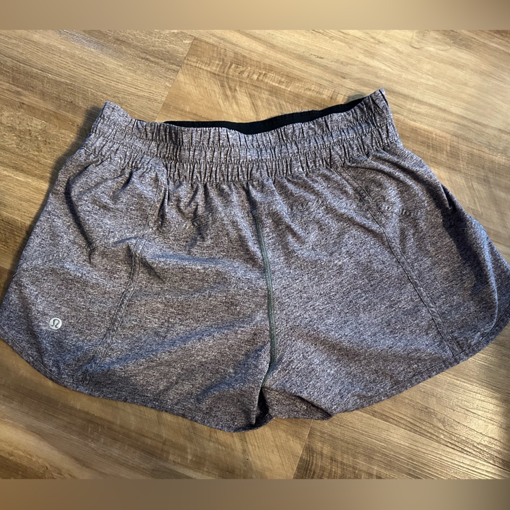 Lululemon Tracker Low Rise Lined Shorts 4”